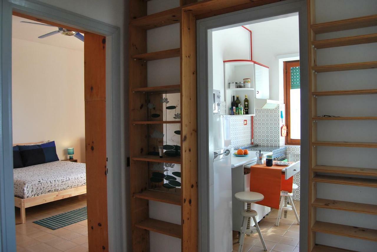 Ostia Loft Fronte Mareアパートメント エクステリア 写真